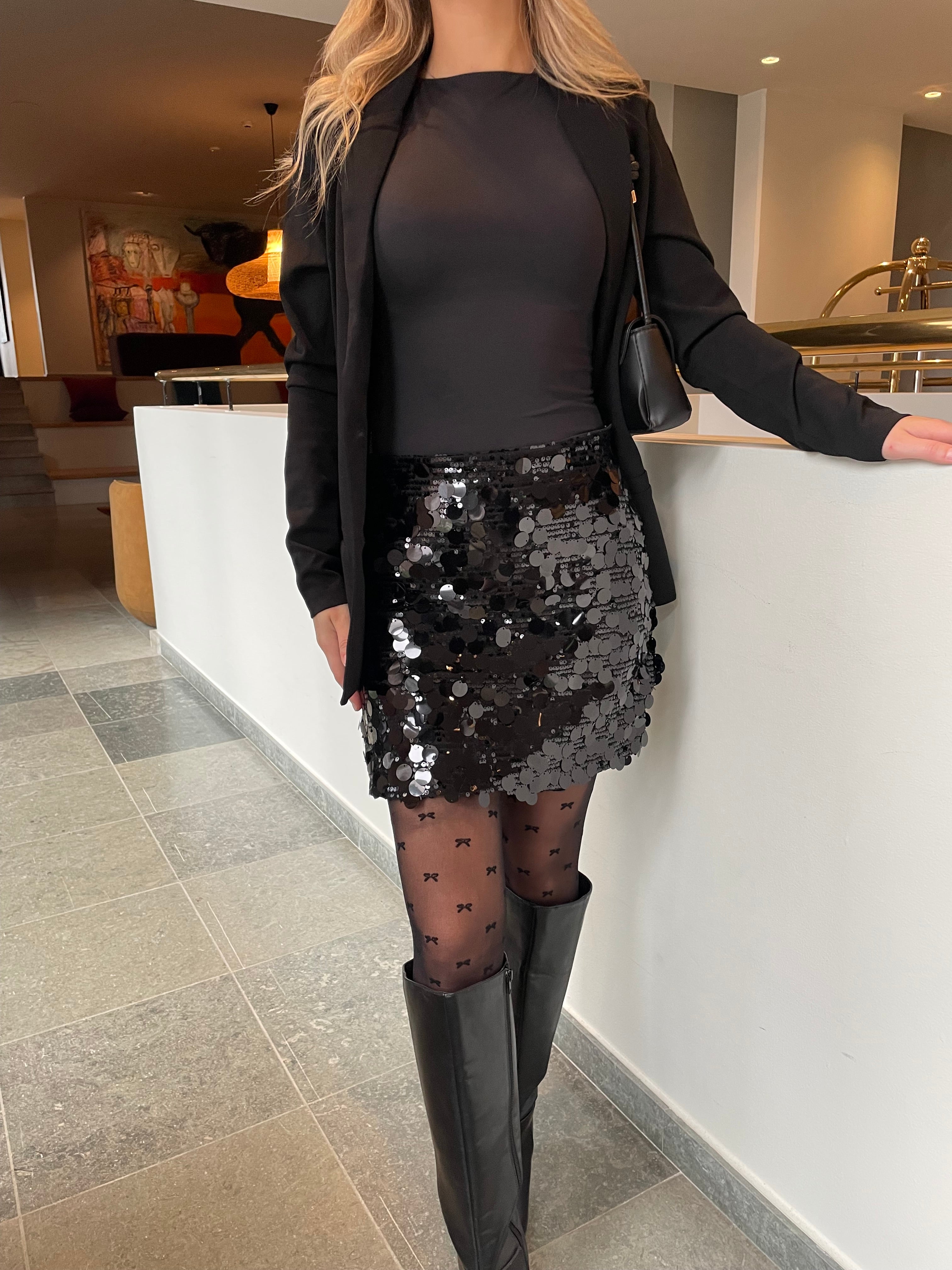 ONLJADEL Short Skirt - Sort